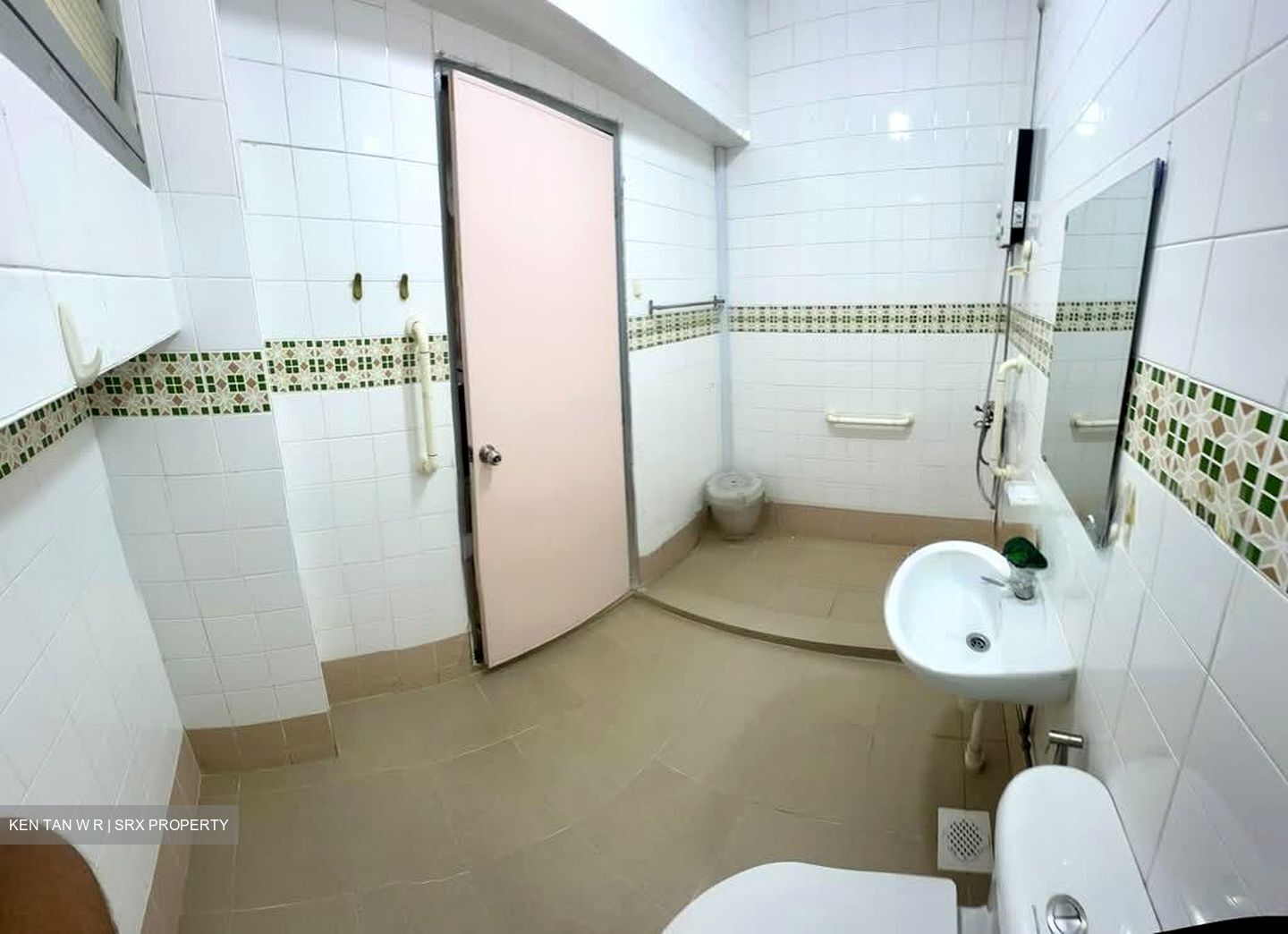 Blk 309 Tampines Street 32 (Tampines), HDB Executive #568815711